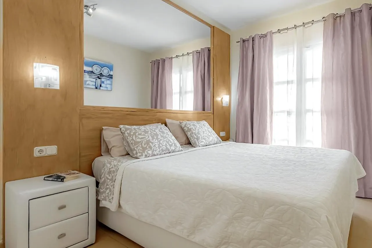 Apartment In Orlando Costa Adeje  España